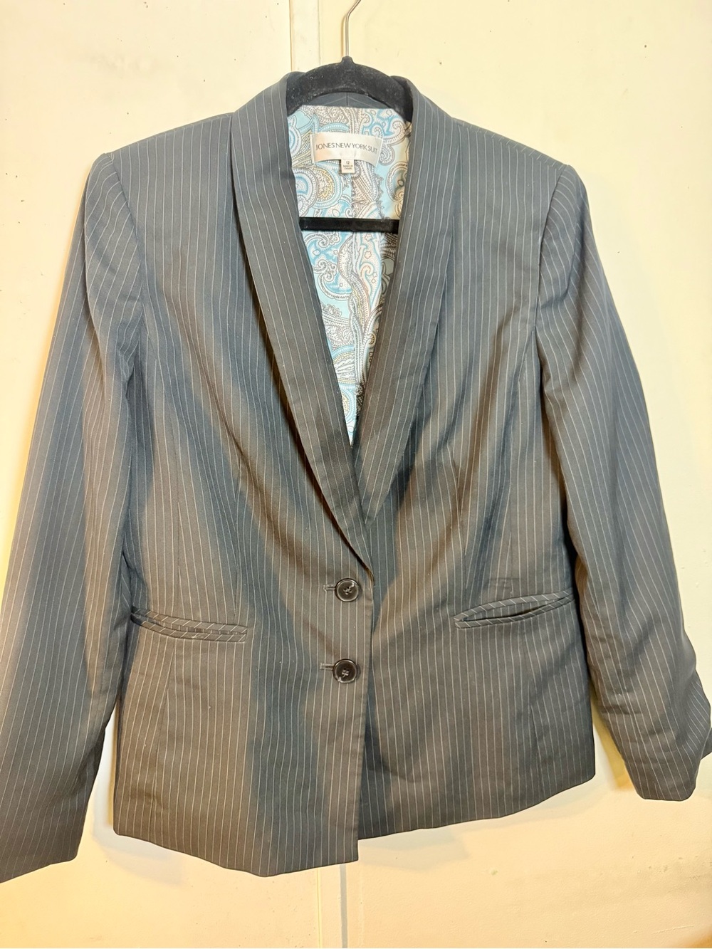 Jones New York Gray Pinstripe Pants Suit